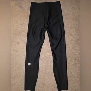 Alo Yoga Airlift Strength Extreme High-Waist 7/8 Legging Small